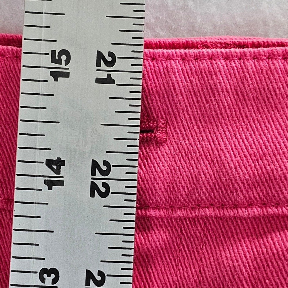 Eloquii Denim Hot Pink High Rise Cuffed Jean Shorts Womens Size 16 NEW - Picture 10 of 11